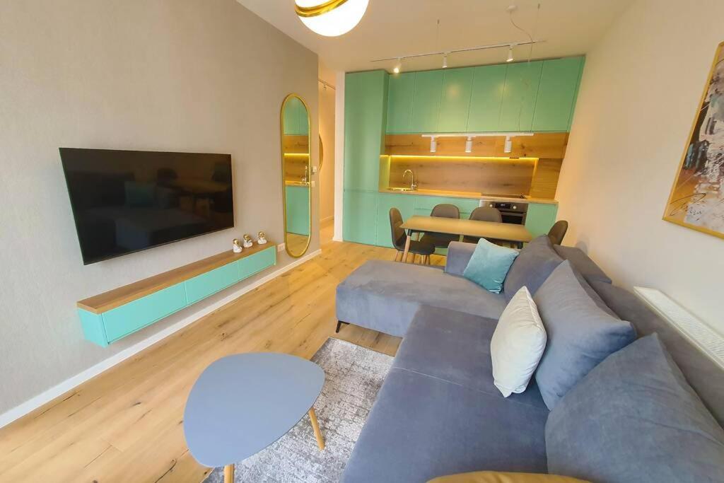 Luxury Green Apartment プリシュティナ エクステリア 写真